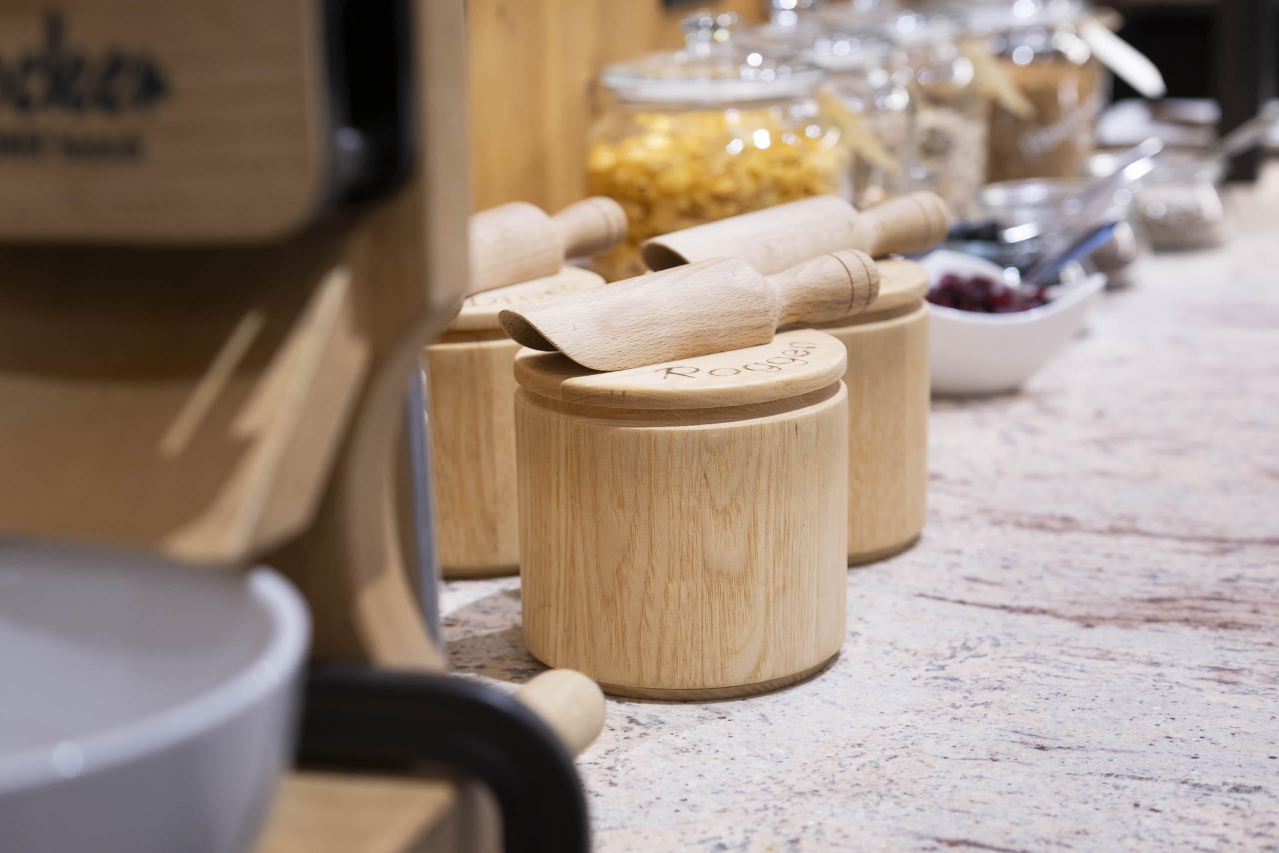 Müsli vom Frühstücksbuffet