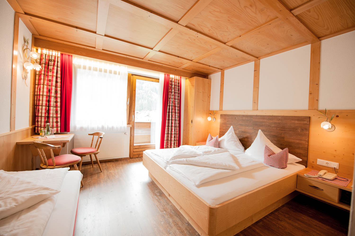 Dreibettzimmer im Hotel Angelika